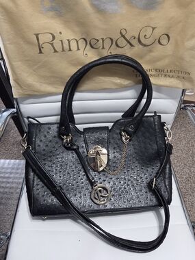 Rimen & Co. Classic Collection: Ostrich-Embossed Vegan Leather Satchel – Black &